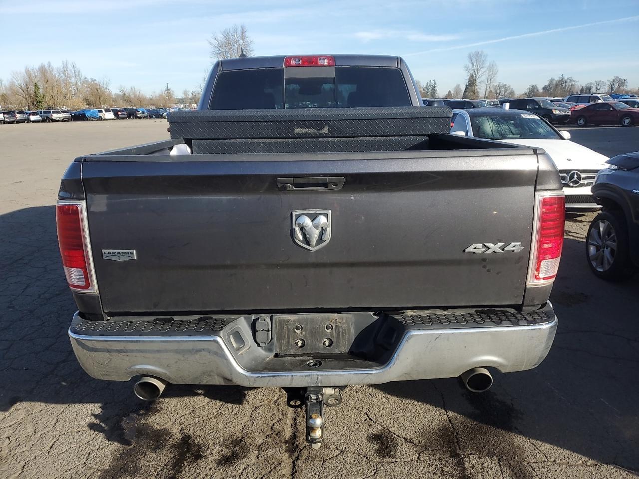 2017 RAM 1500 - Image 6