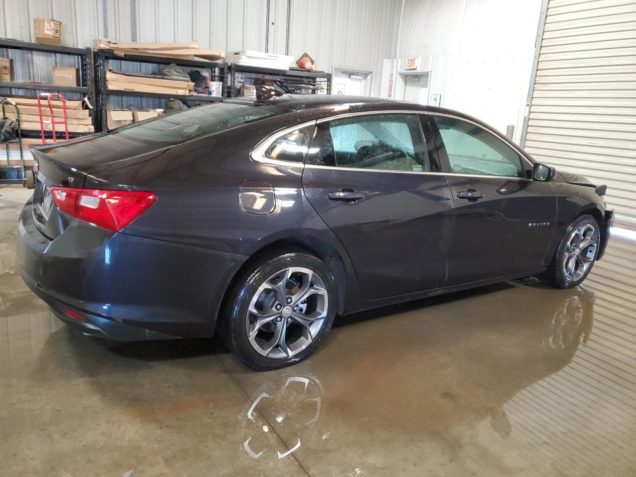 2023 Chevrolet Malibu - Image 3