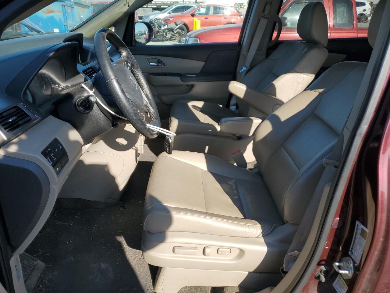 2015 Honda Odyssey - Image 7