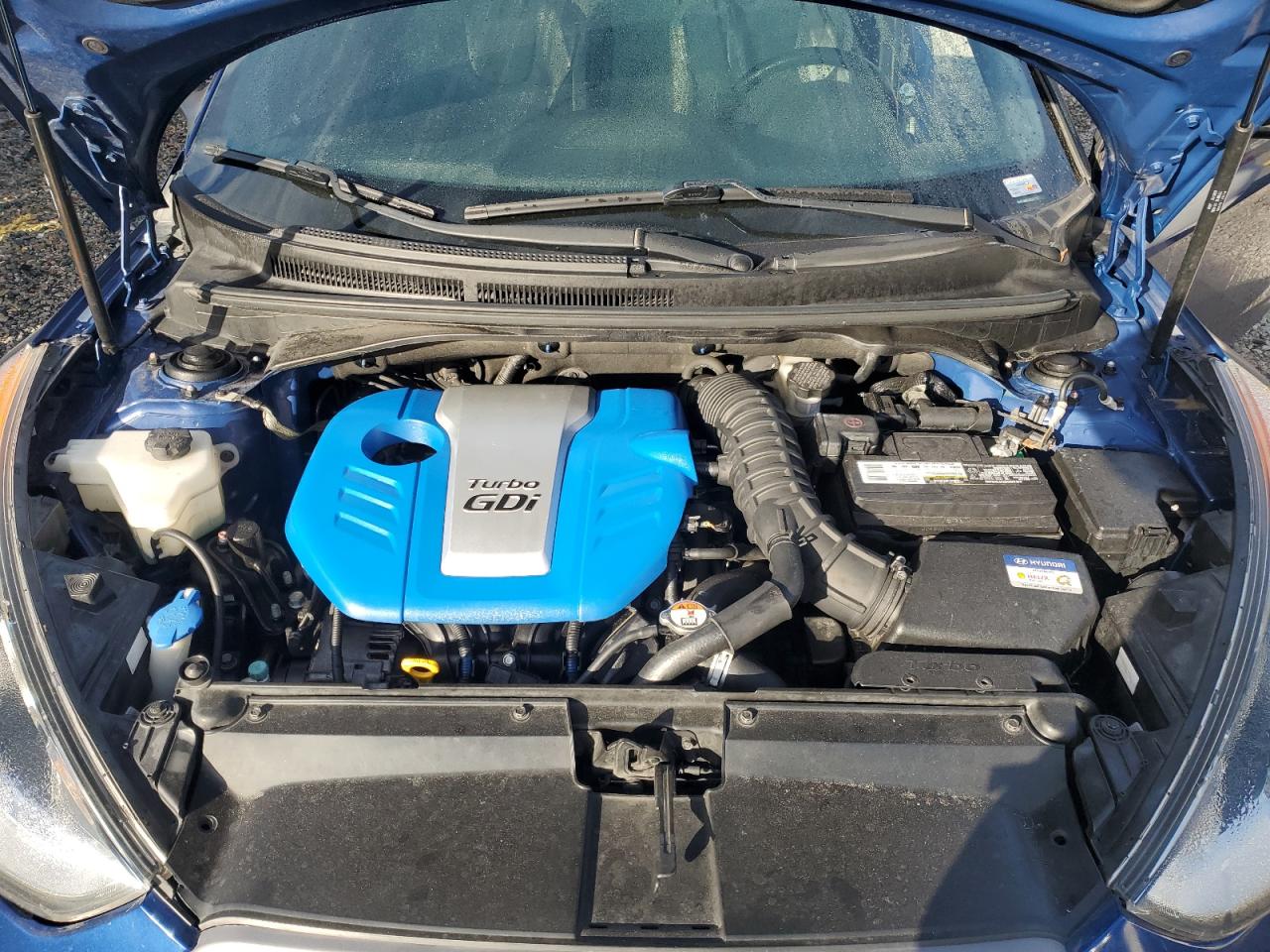 2016 Hyundai Veloster - Image 11