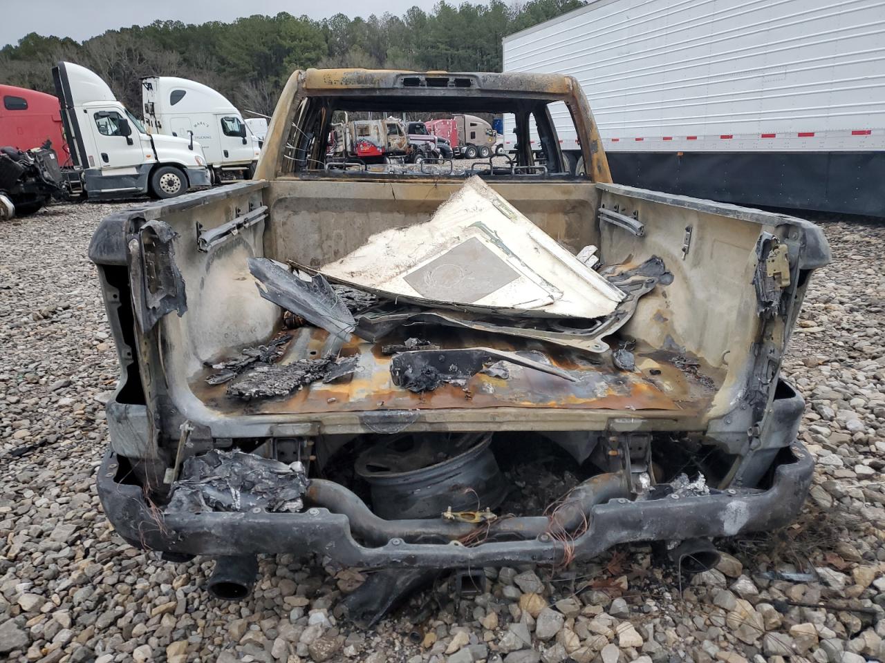 2020 RAM 1500 - Image 6
