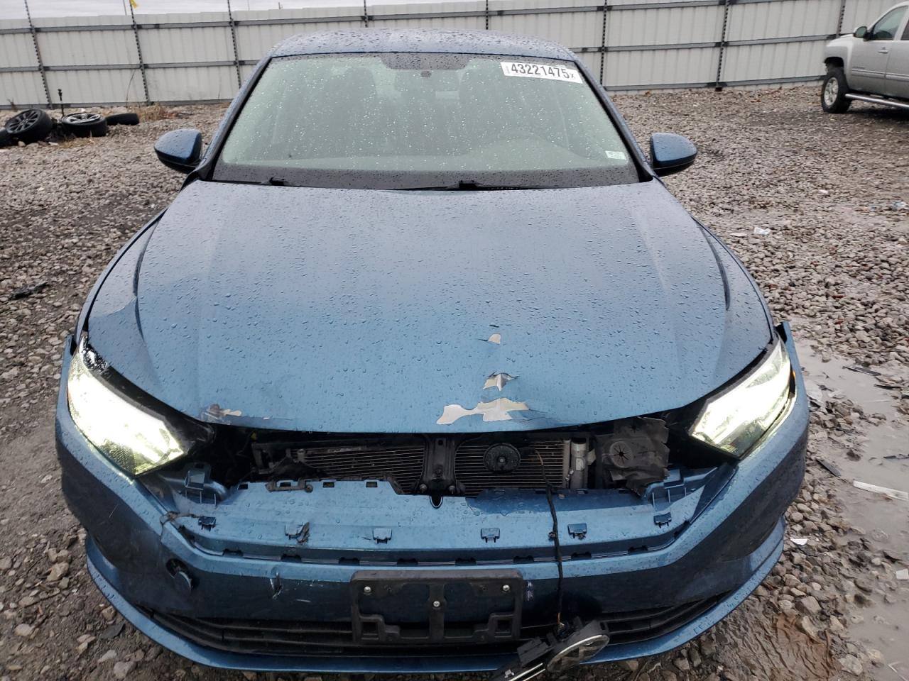 2019 Volkswagen Jetta - Image 5