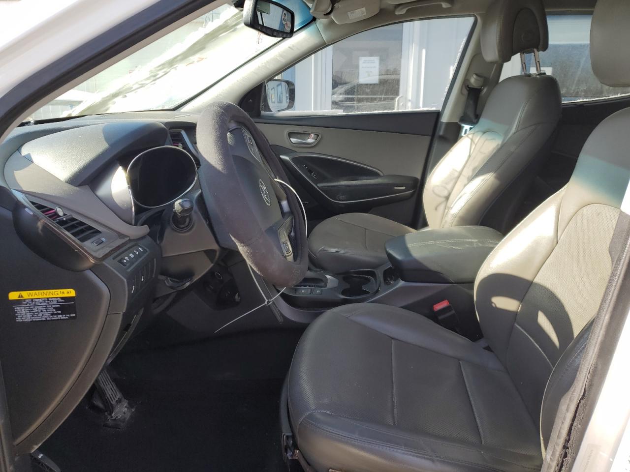 2017 Hyundai Santa Fe - Image 7