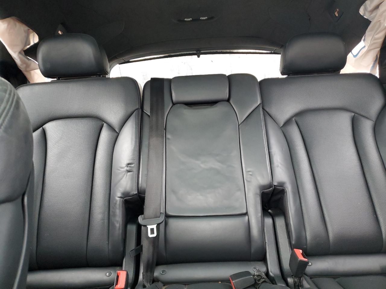 2017 Audi Q7 - Image 10