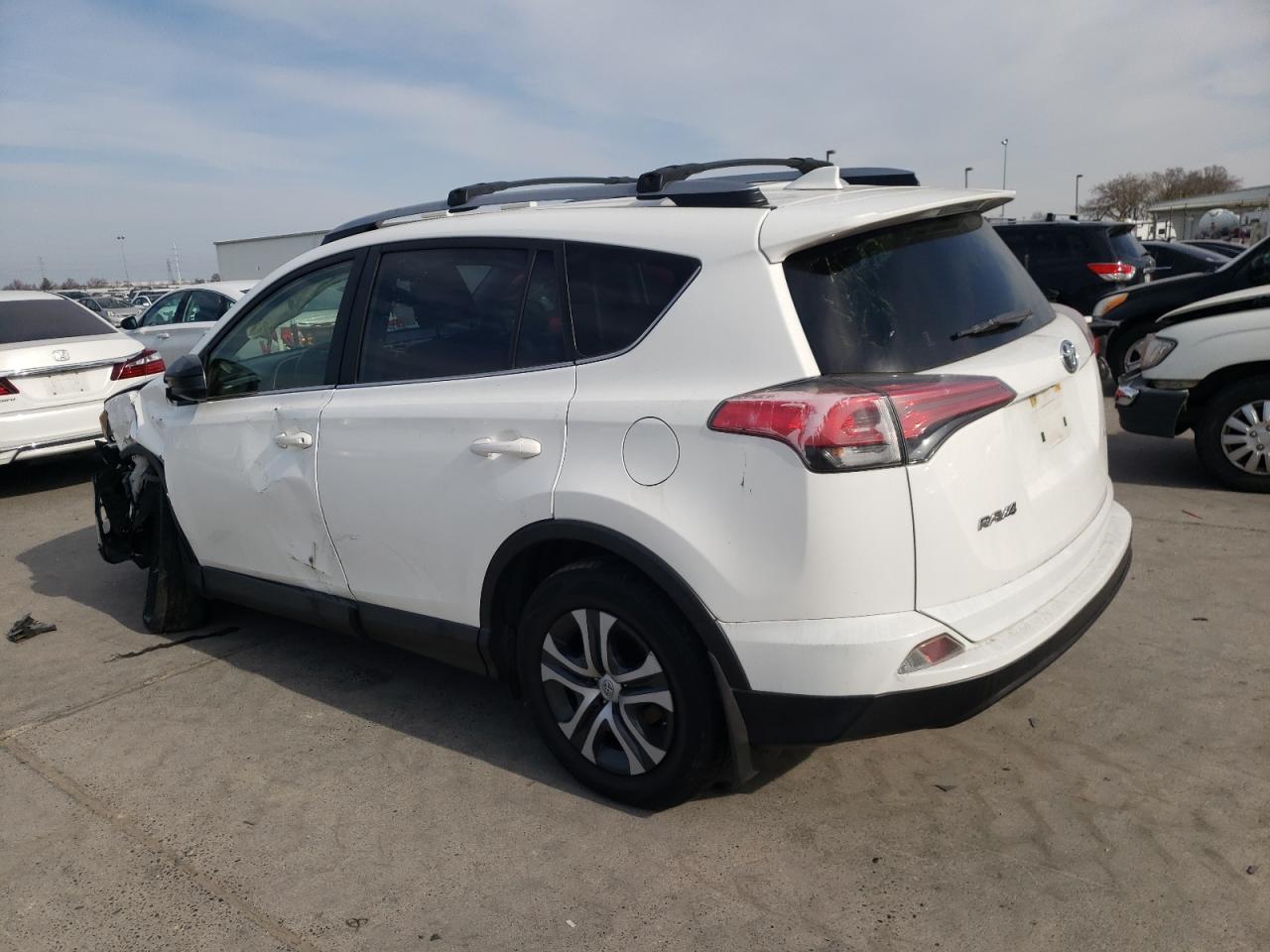 2018 Toyota RAV 4 - Image 2