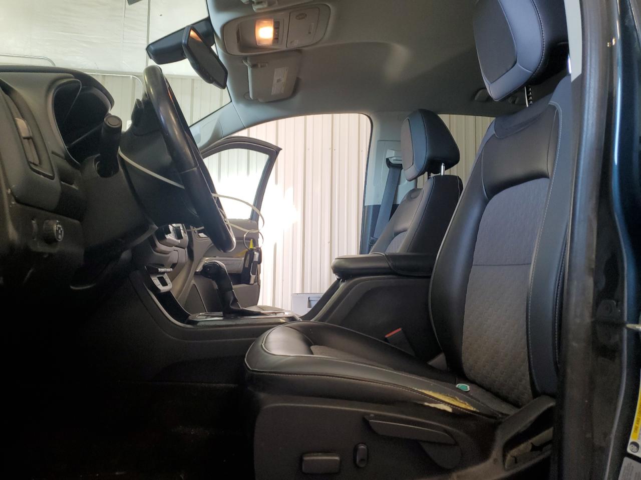 2017 Chevrolet Colorado - Image 7