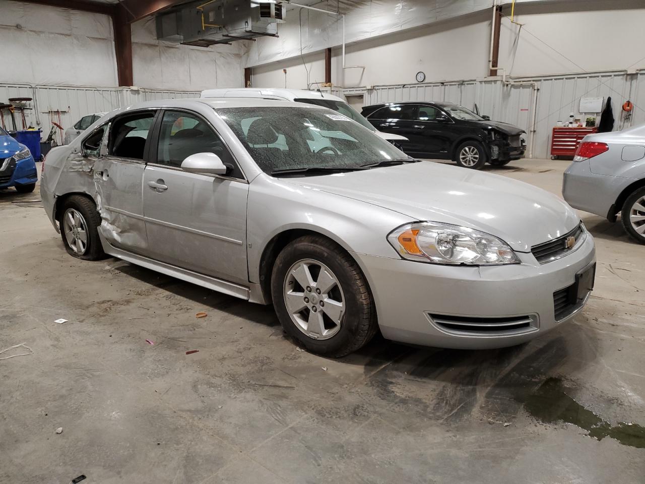 2009 Chevrolet Impala - Image 4