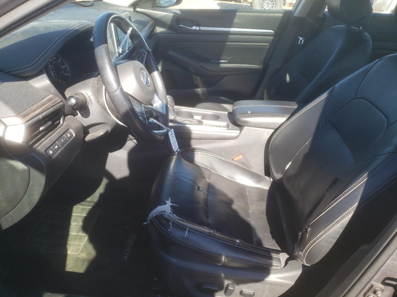 2019 Nissan Altima - Image 7