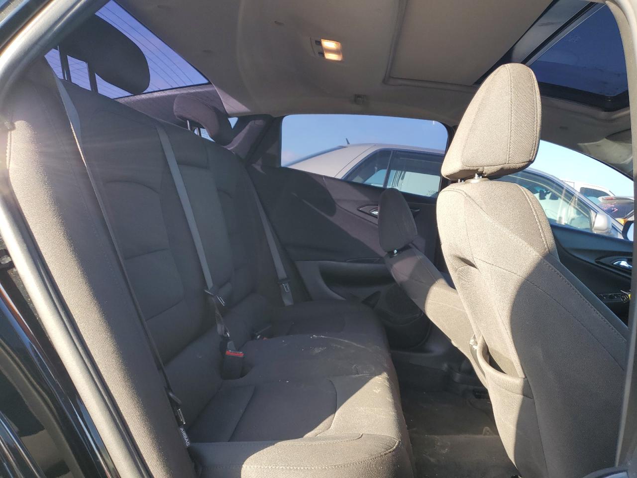 2021 Chevrolet Malibu - Image 10