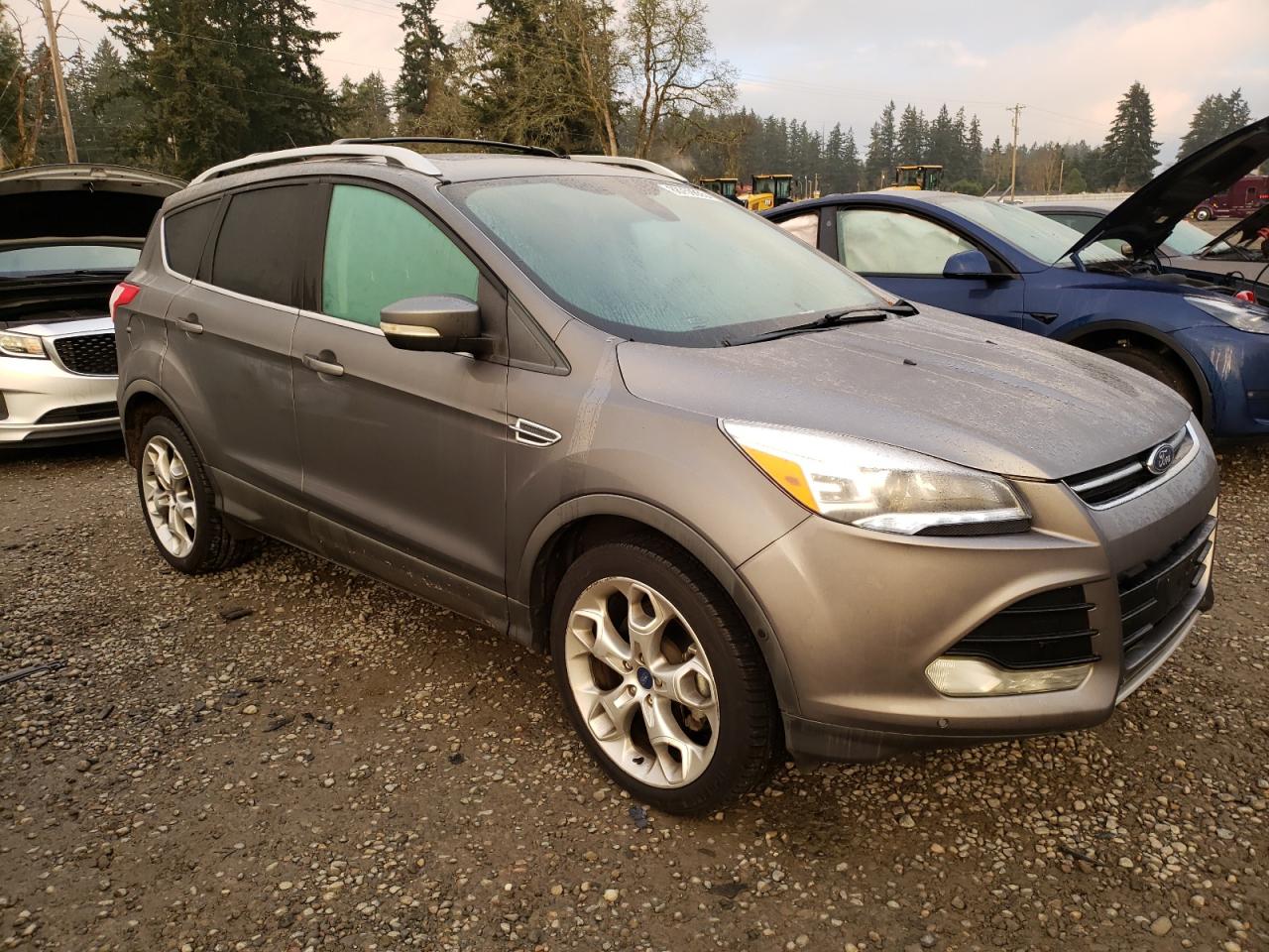 VIN 1FMCU9J9XDUC36393 2013 FORD ESCAPE no.4