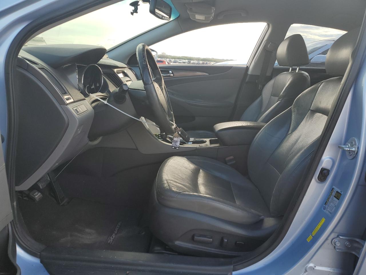 2012 Hyundai Sonata - Image 7