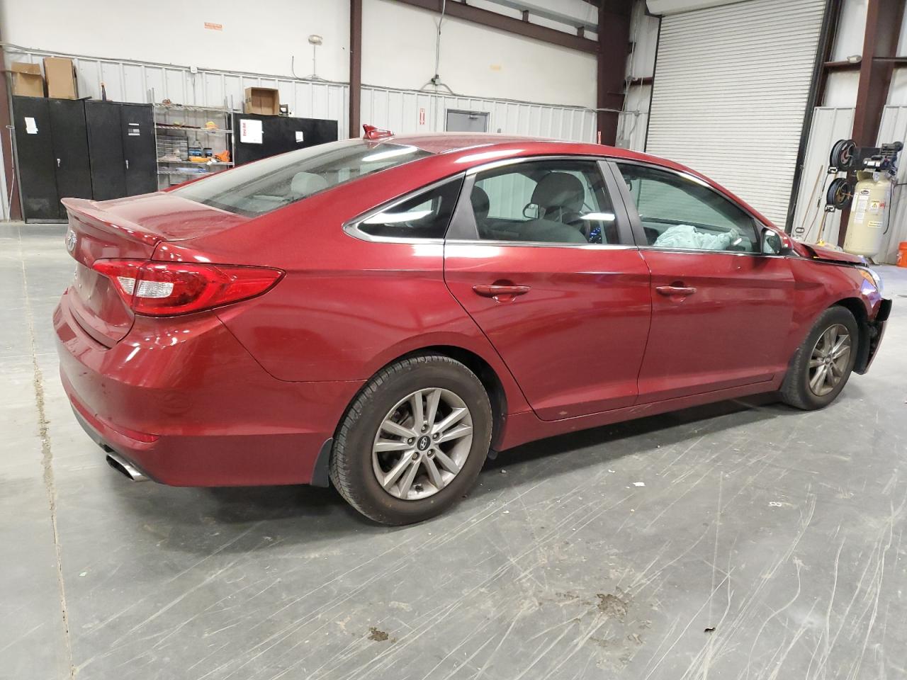 2015 Hyundai Sonata - Image 3
