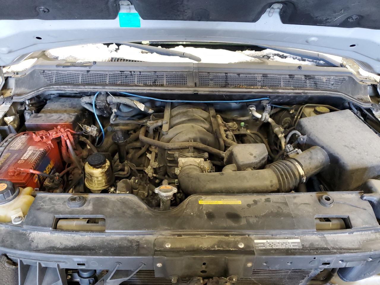 2010 Nissan Titan - Image 11