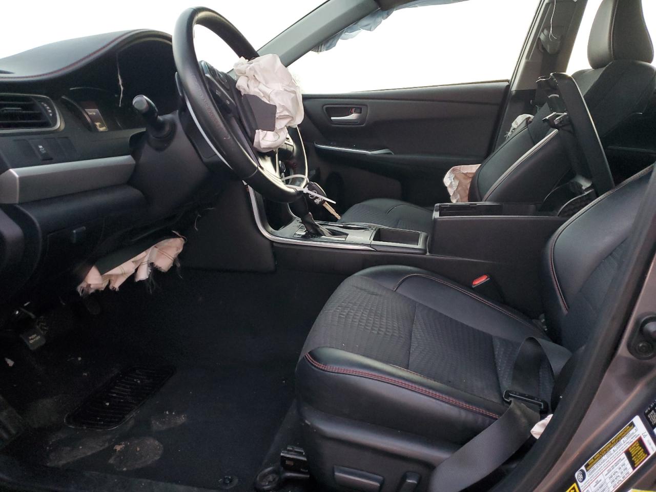 2015 Toyota Camry - Image 7