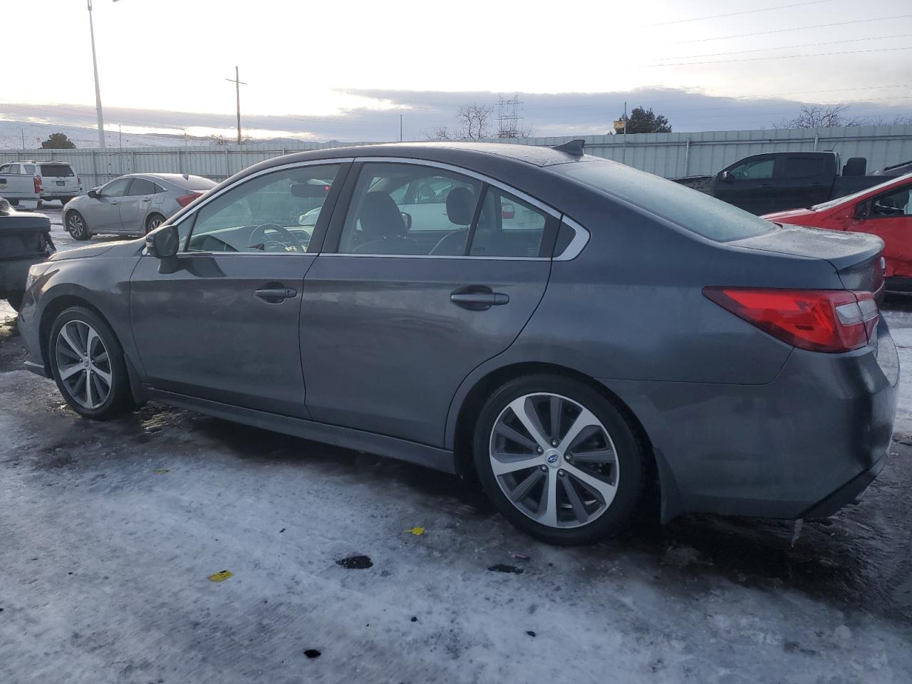 2019 Subaru Legacy - Image 2