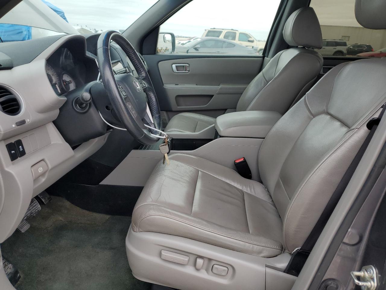 2014 Honda Pilot - Image 7