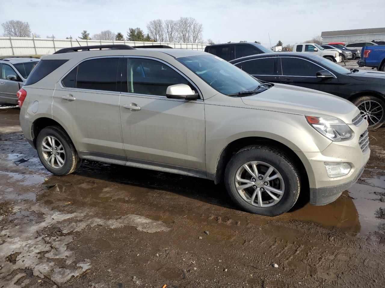 2016 Chevrolet Equinox - Image 4