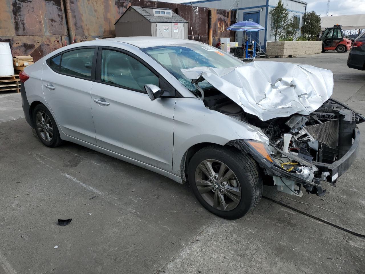 2017 Hyundai Elantra - Image 4