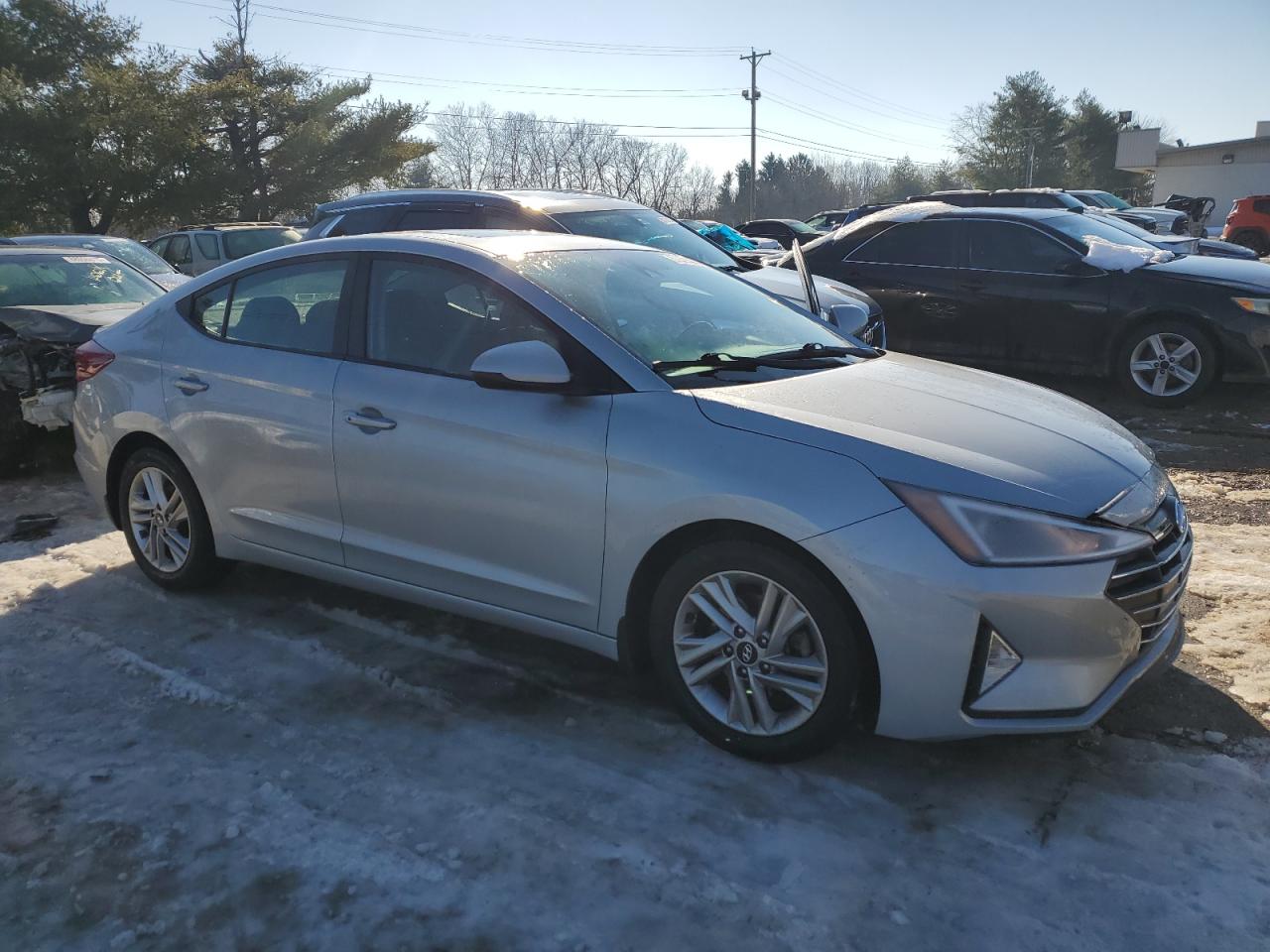 2020 Hyundai Elantra - Image 4