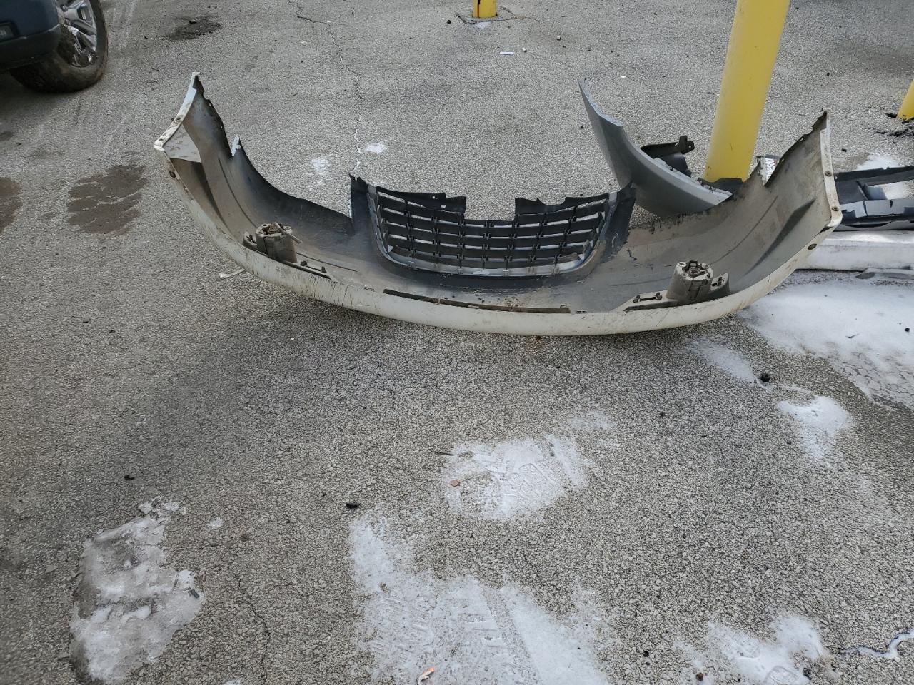 2010 Chrysler Town & Country - Image 13