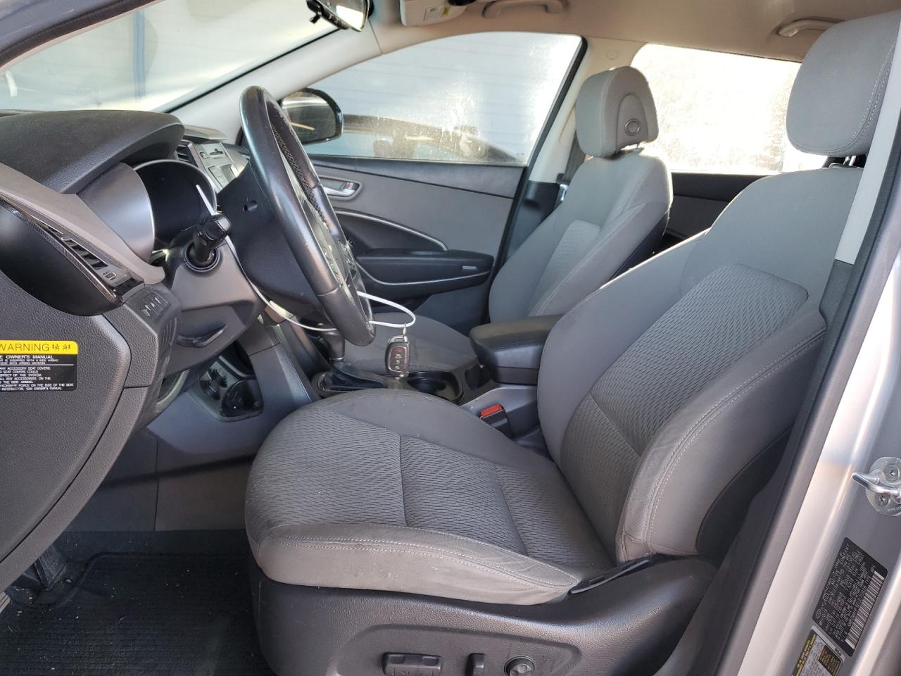 2014 Hyundai Santa Fe - Image 7