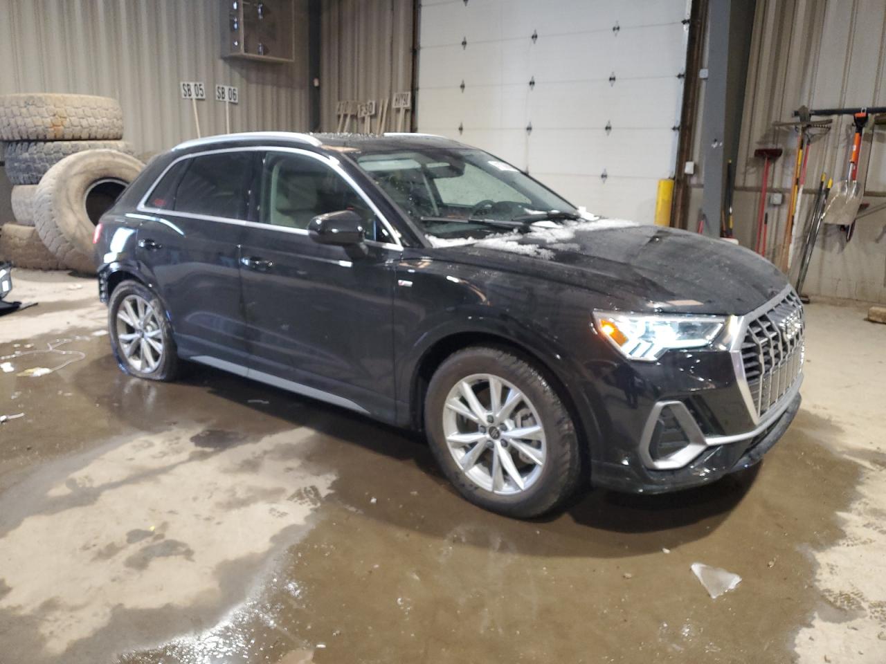 2024 Audi Q3 - Image 4