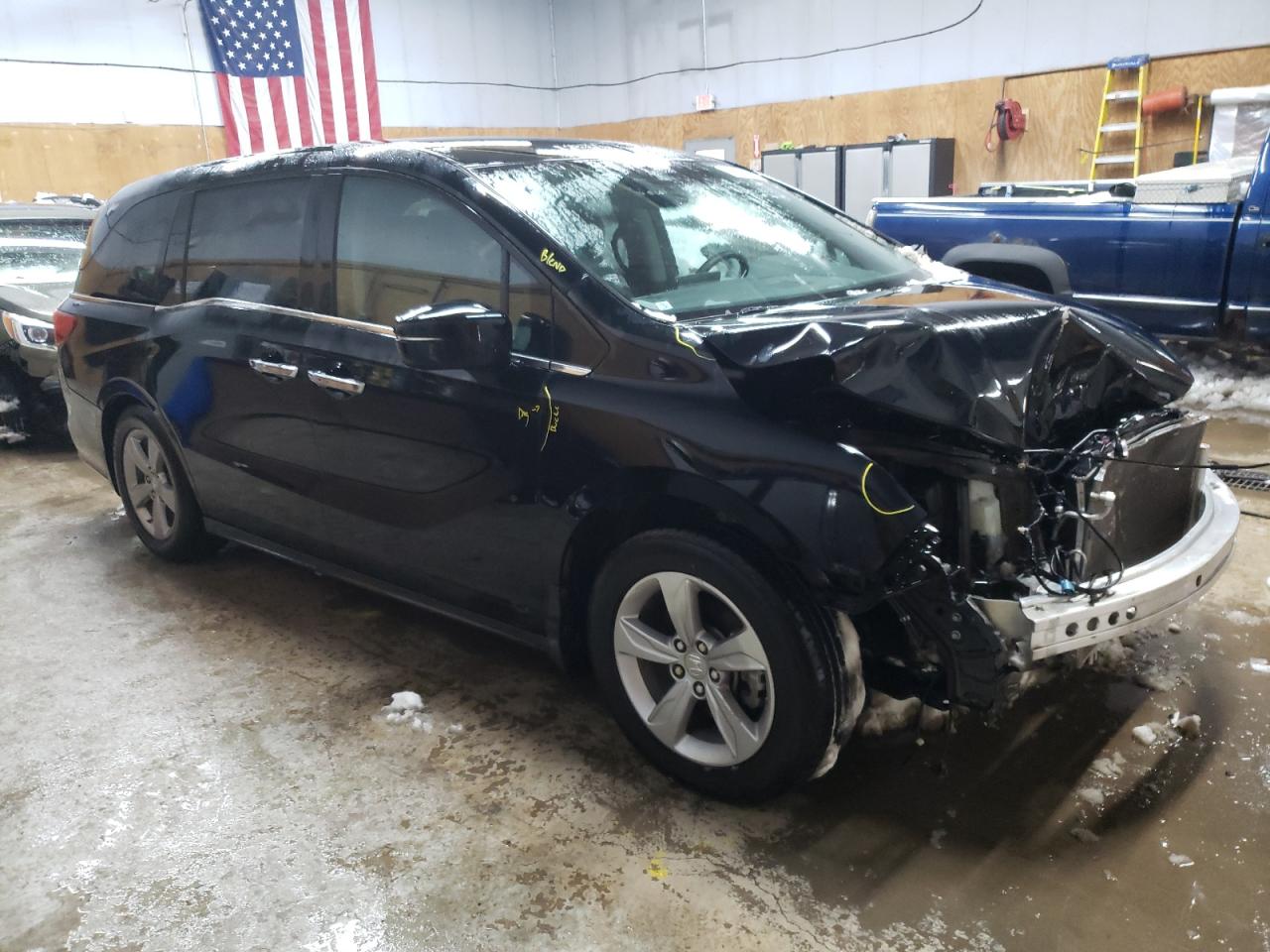 2018 Honda Odyssey - Image 4