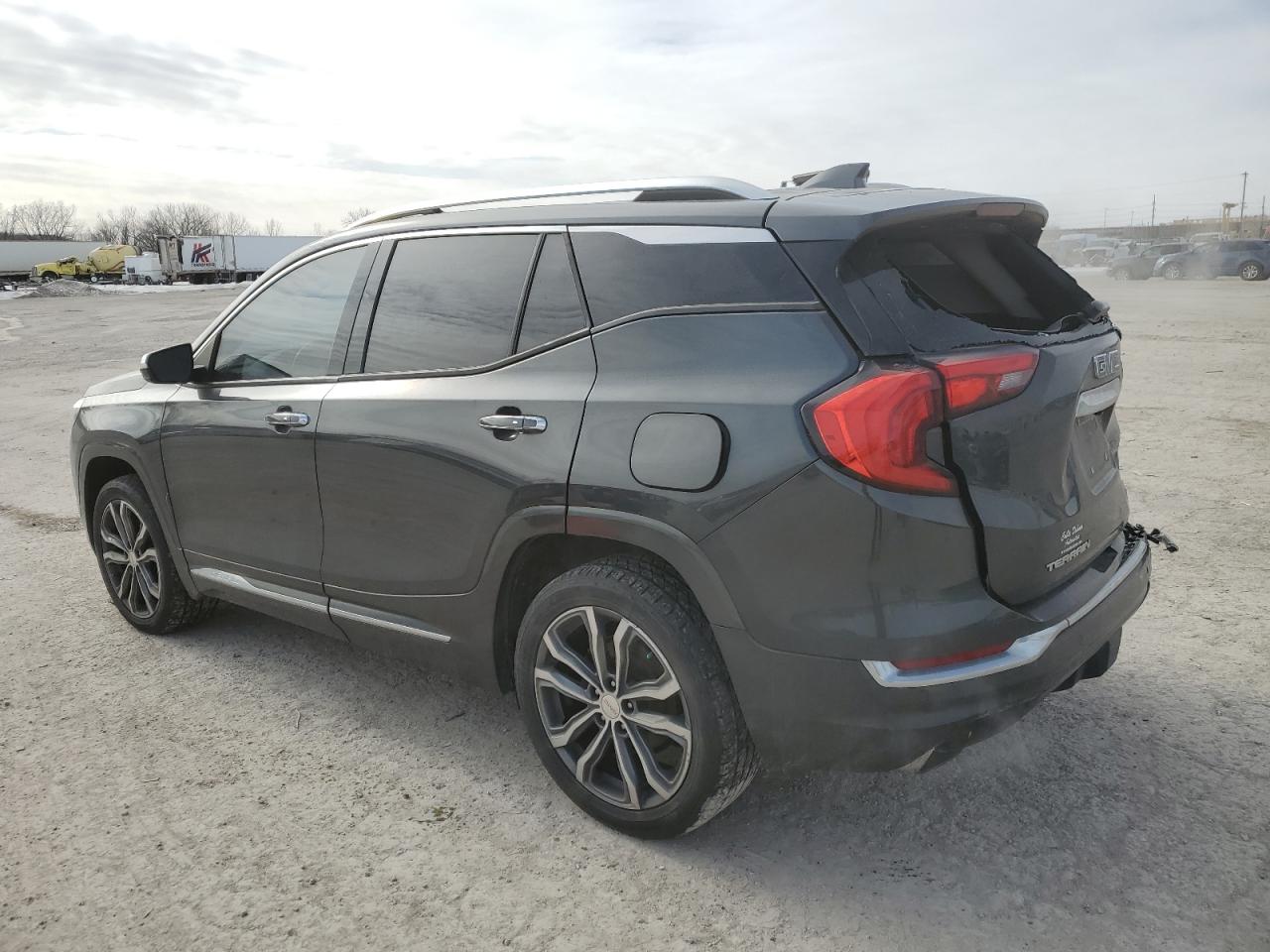 2018 GMC Terrain - Image 2