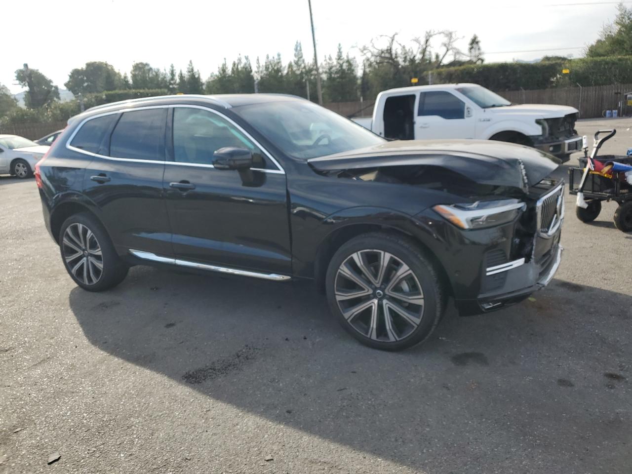 2023 Volvo XC60 - Image 4