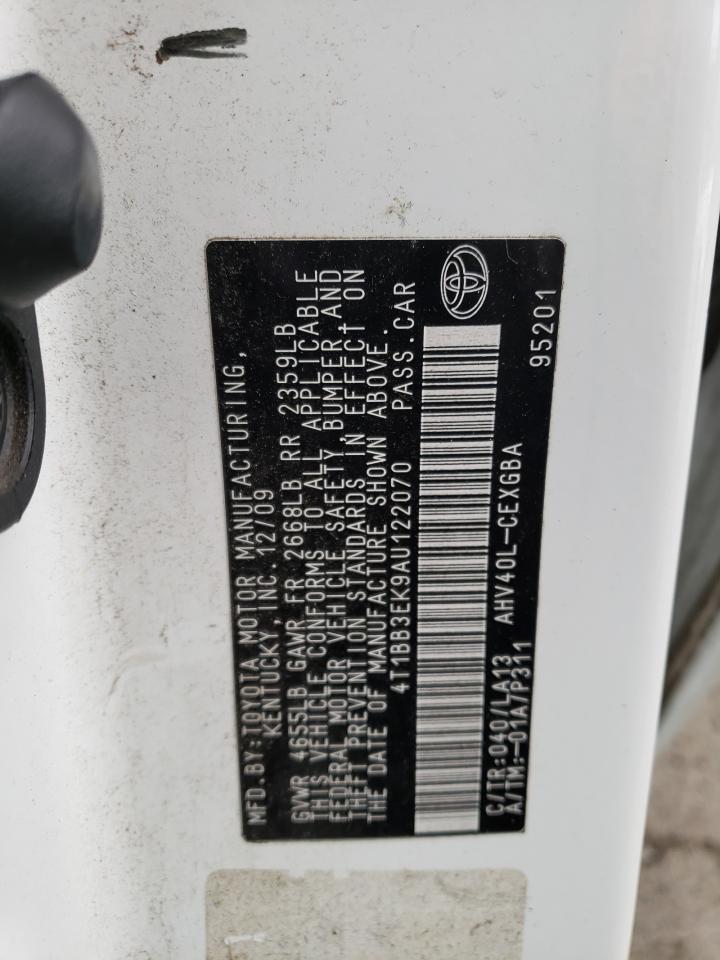 2010 Toyota Camry - Image 12