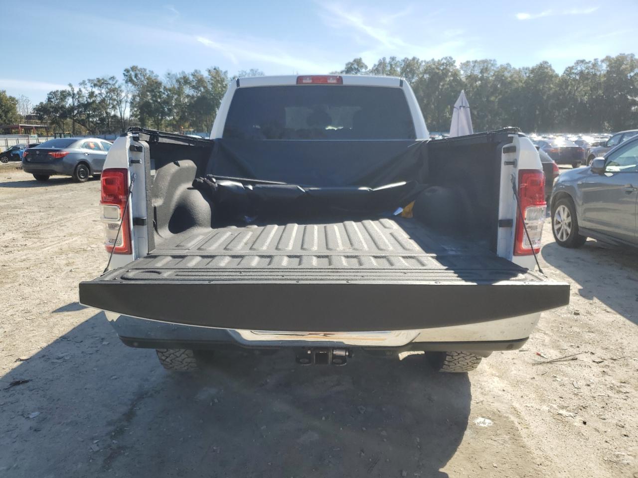 2022 RAM 2500 - Image 6