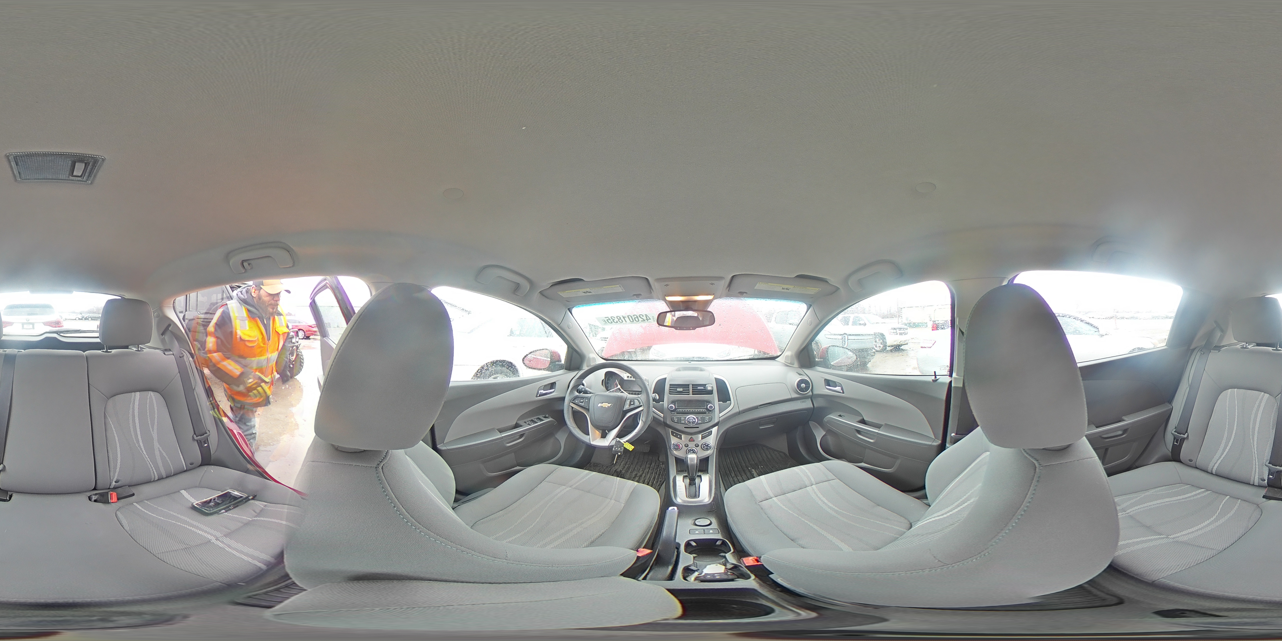 2013 Chevrolet Sonic - Image 12