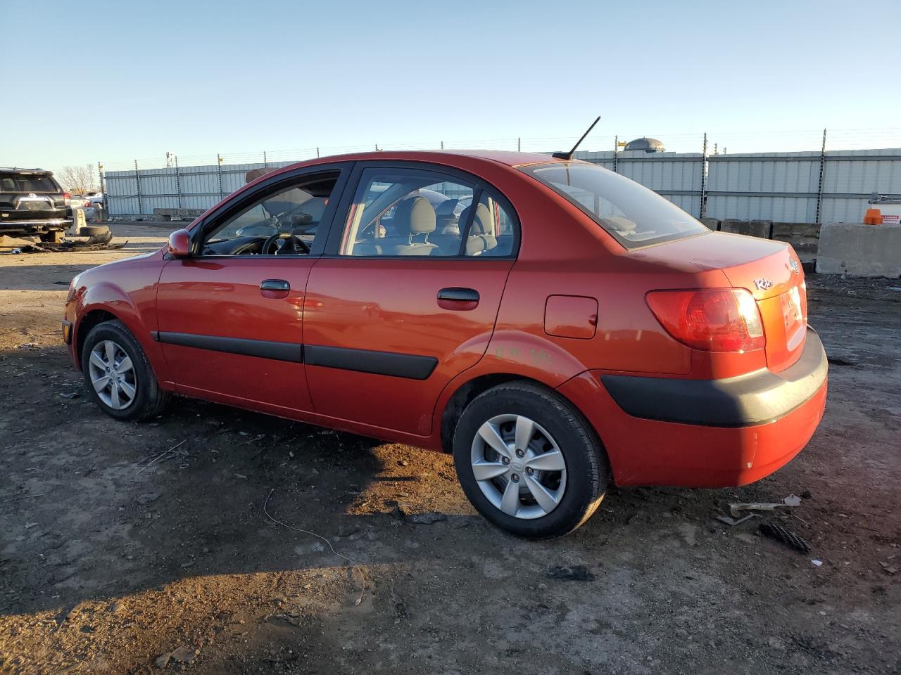 2009 Kia Rio - Image 2