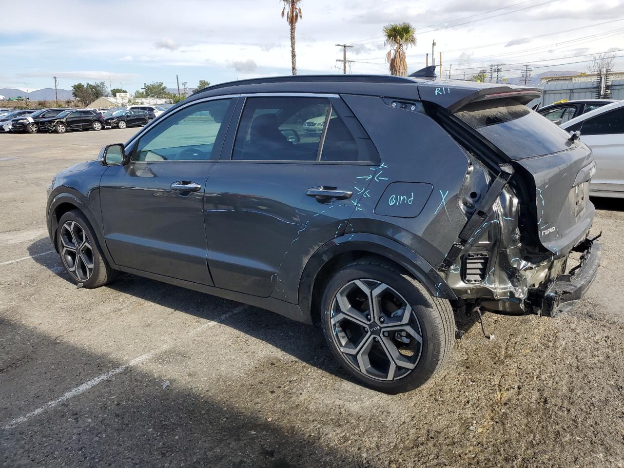 2024 Kia Niro - Image 2