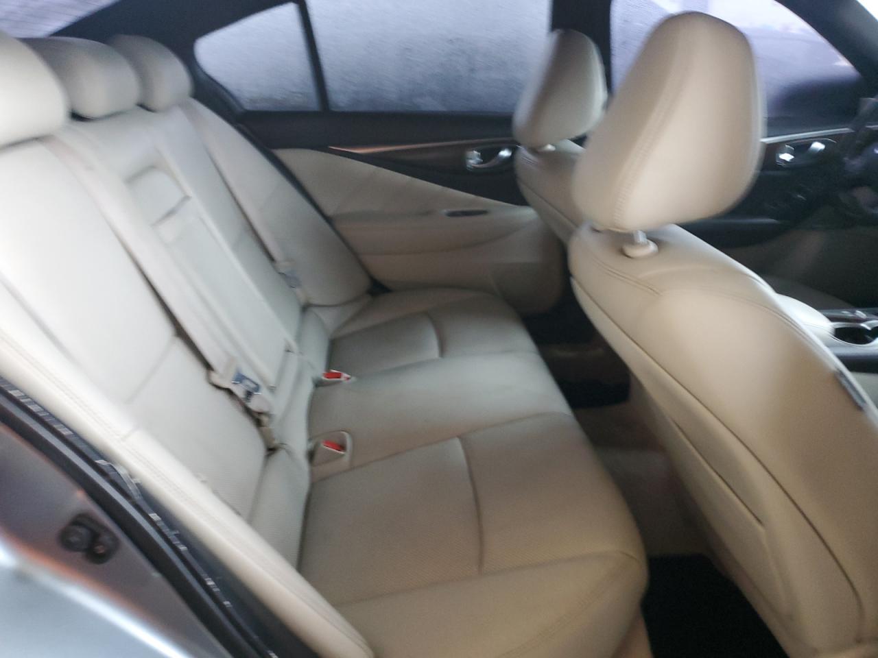 2017 Infiniti Q50 - Image 10