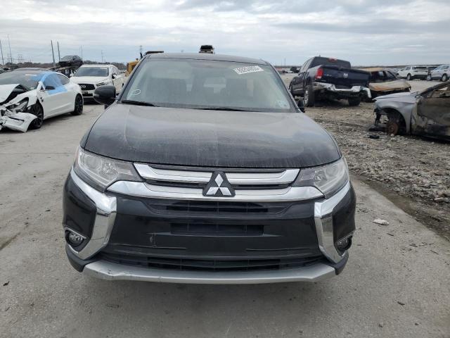  MITSUBISHI OUTLANDER 2018 Чорний