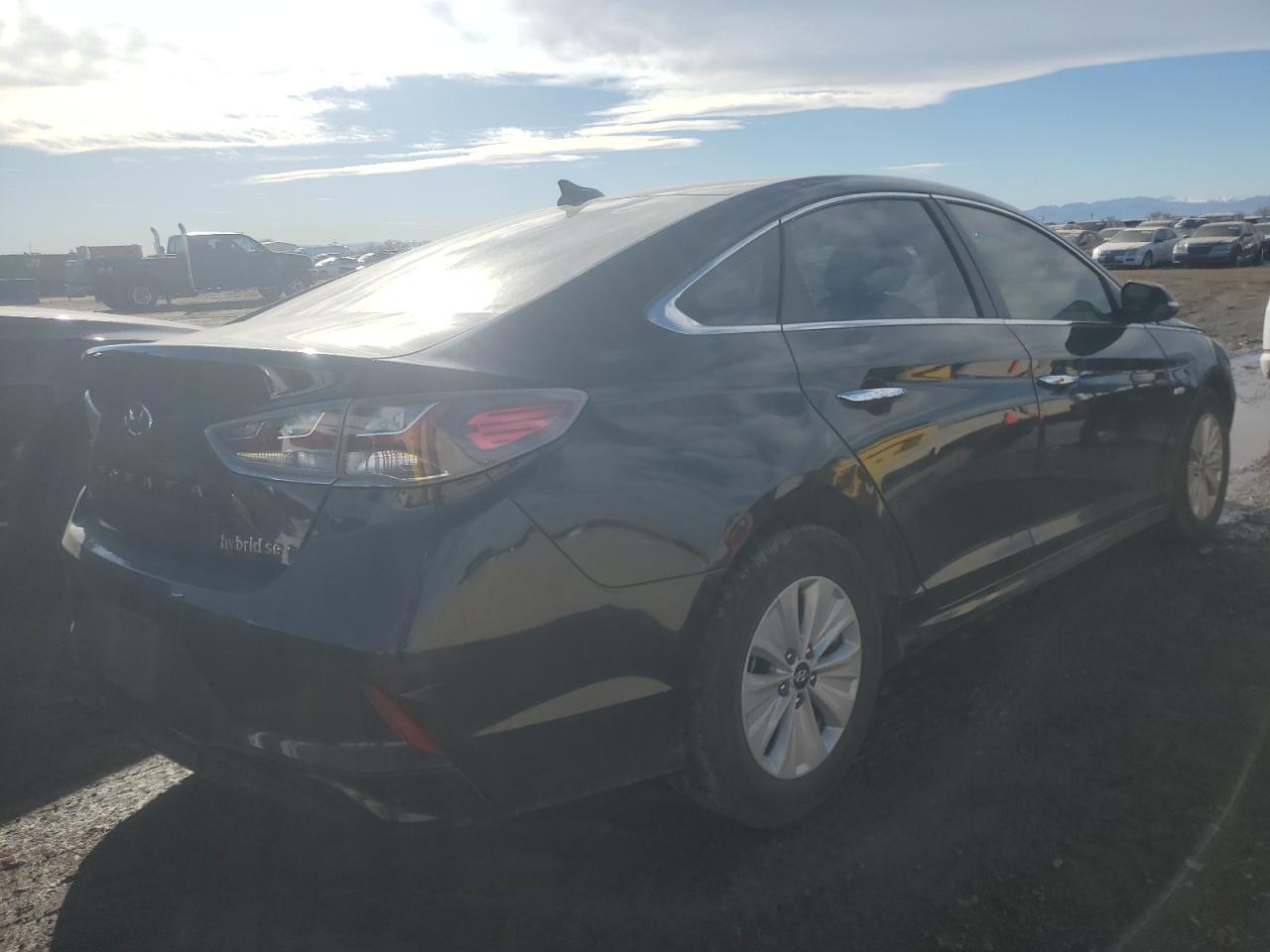 2019 Hyundai Sonata - Image 3