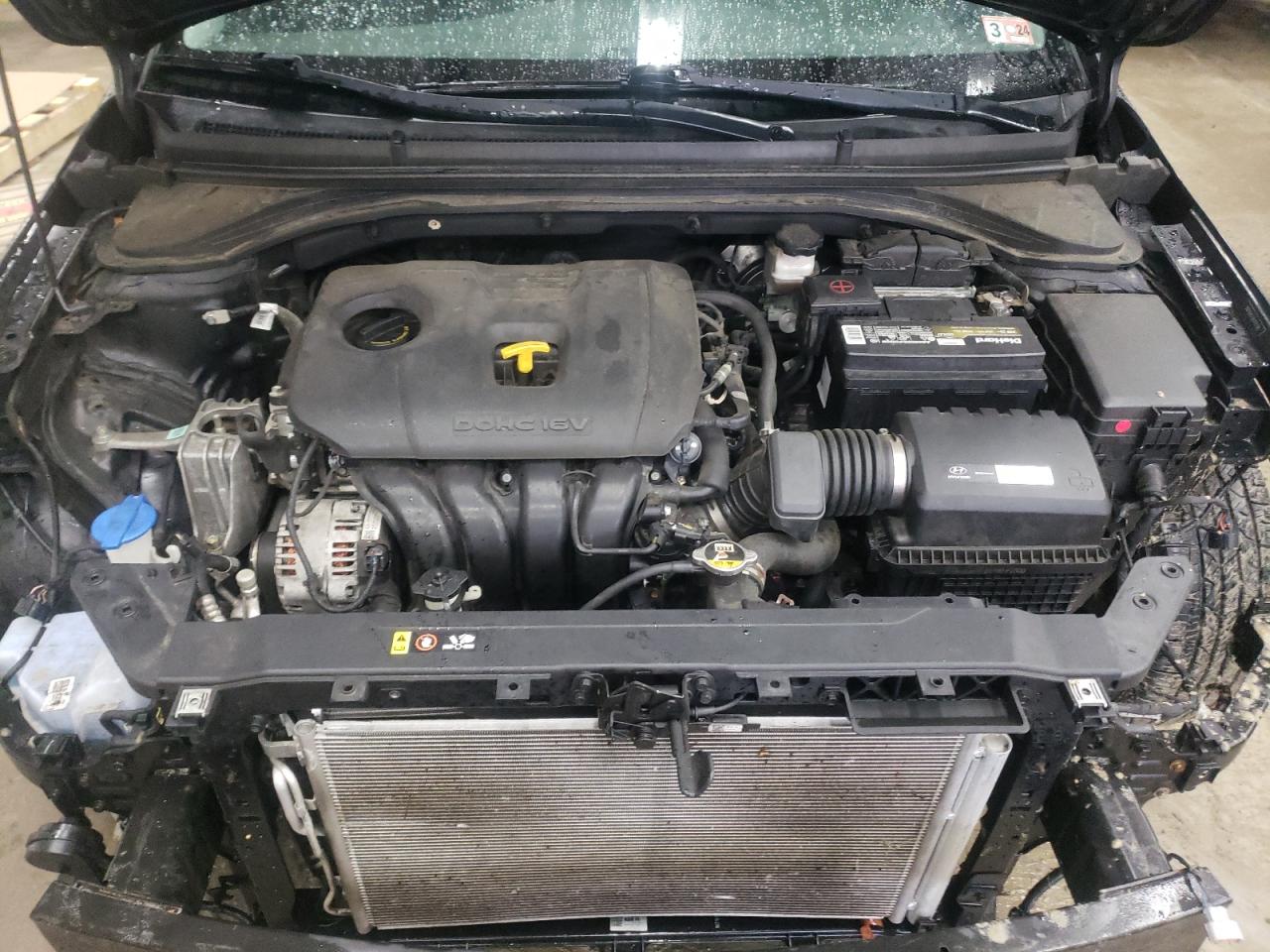2019 Hyundai Elantra - Image 11