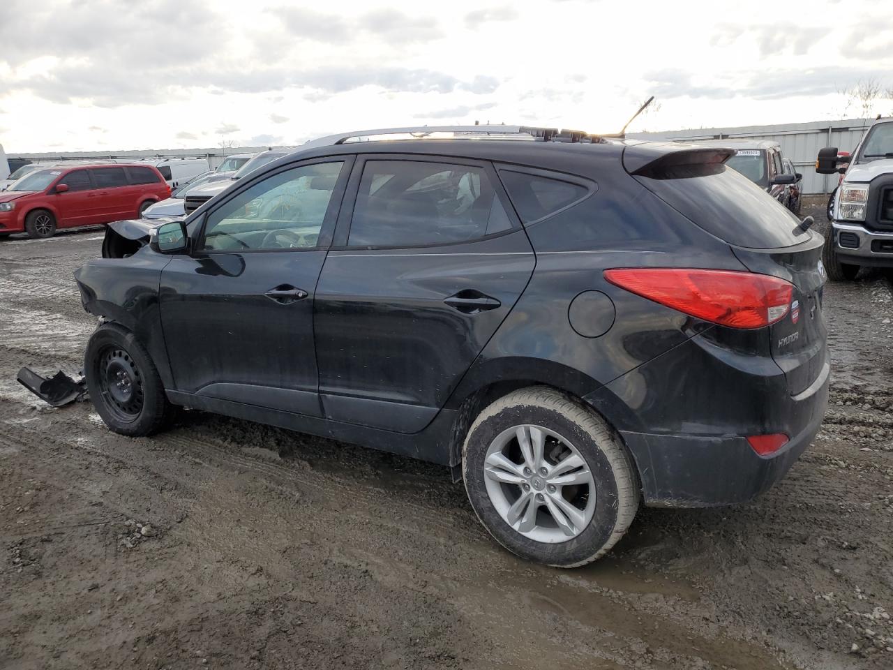 2012 Hyundai Tucson - Image 2