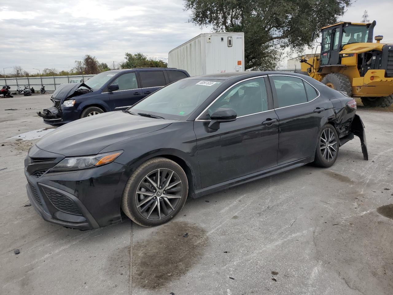 2021 Toyota Camry - Image 1