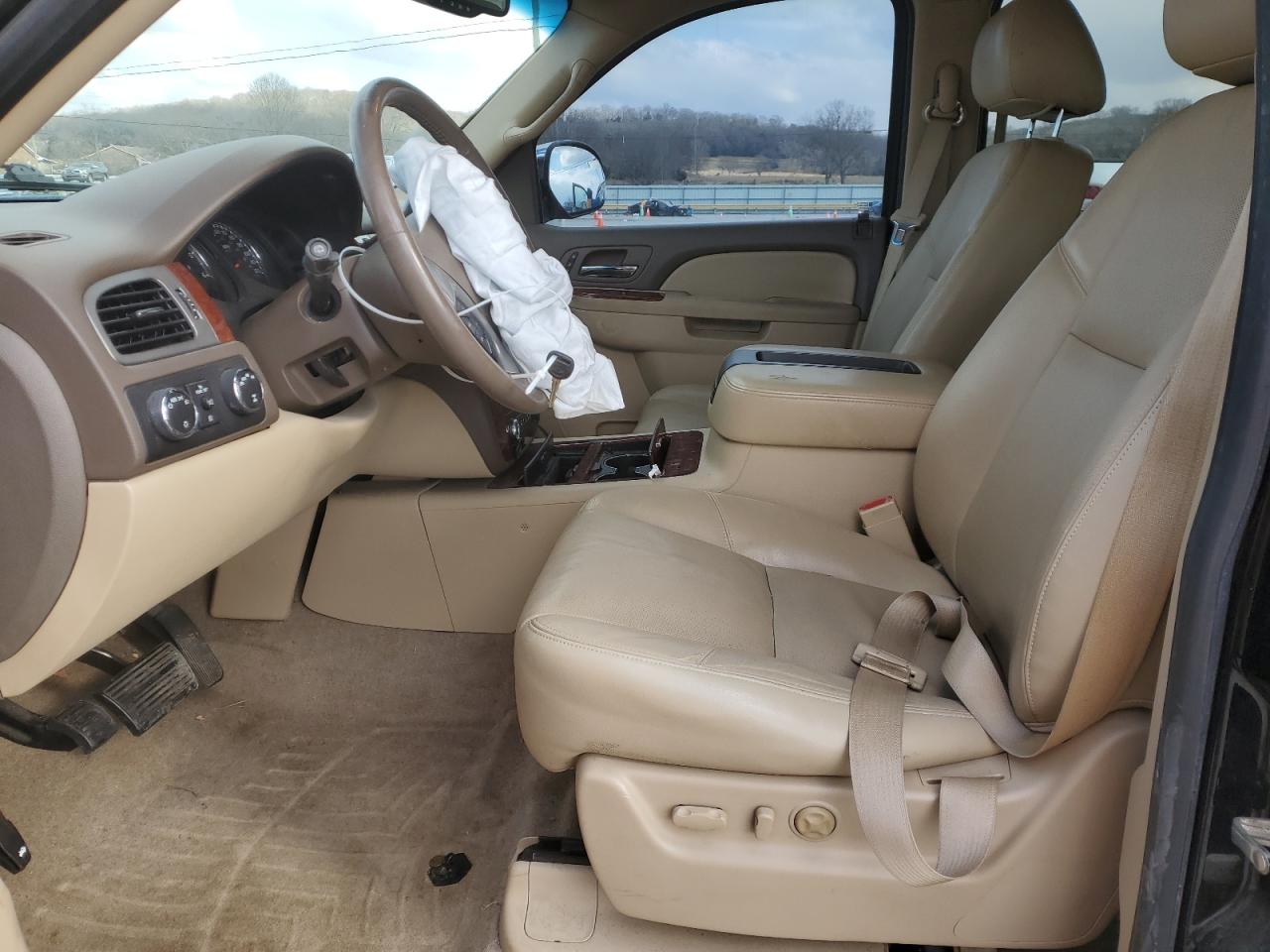 2013 Chevrolet Tahoe - Image 7
