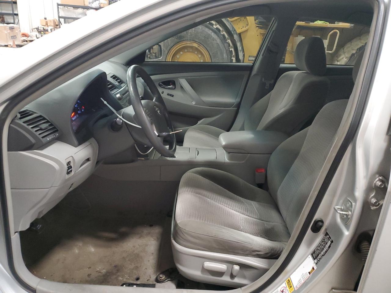 2010 Toyota Camry - Image 7