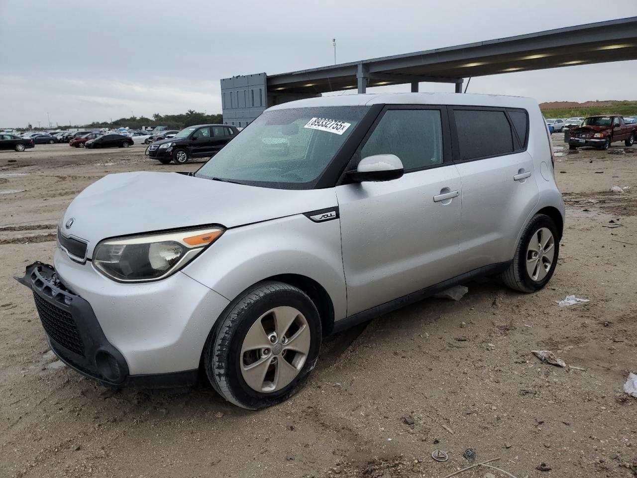 VIN KNDJN2A28F7760324 2015 KIA SOUL no.1