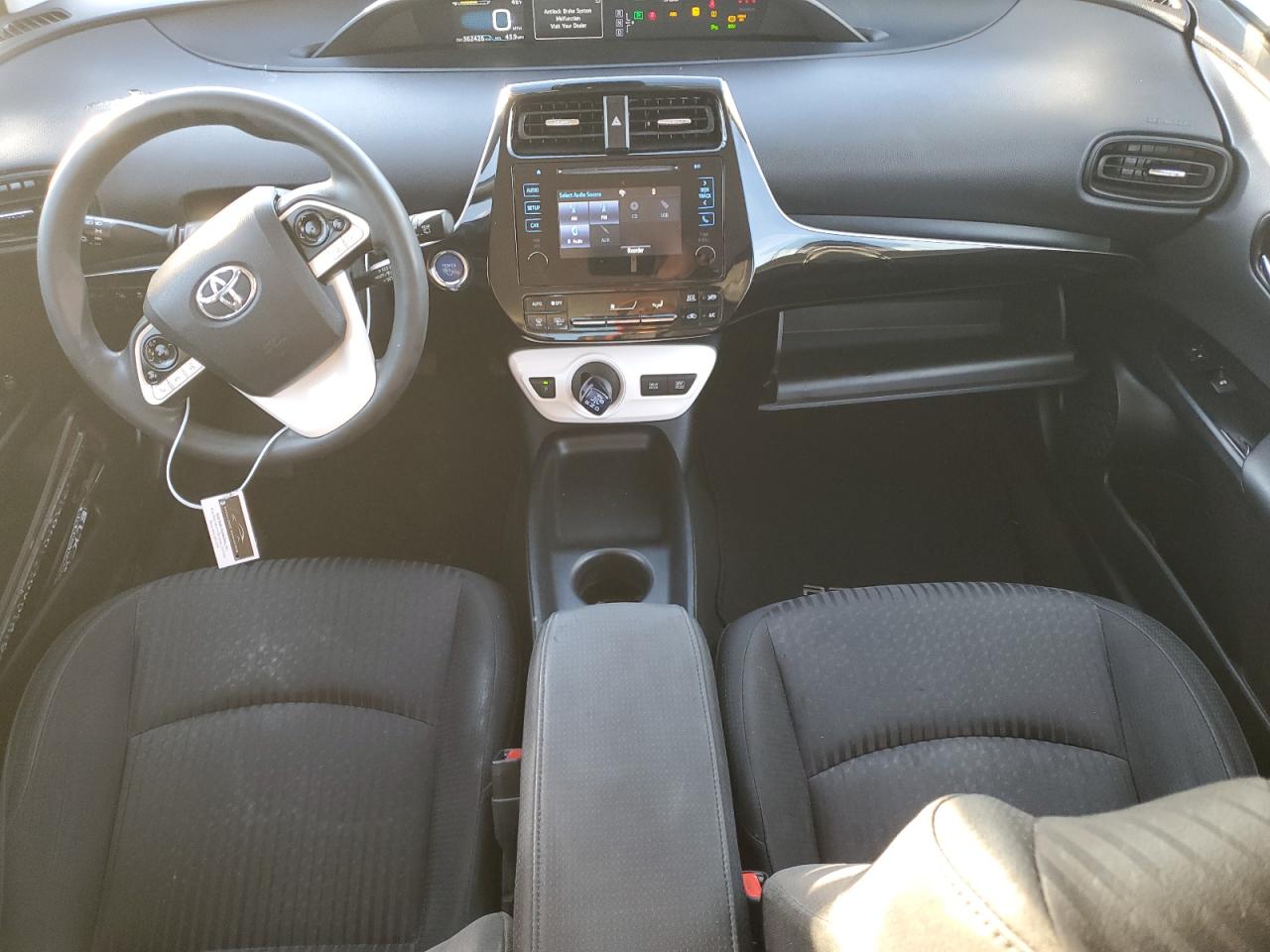 VIN JTDKBRFUXJ3591200 2018 TOYOTA PRIUS no.8