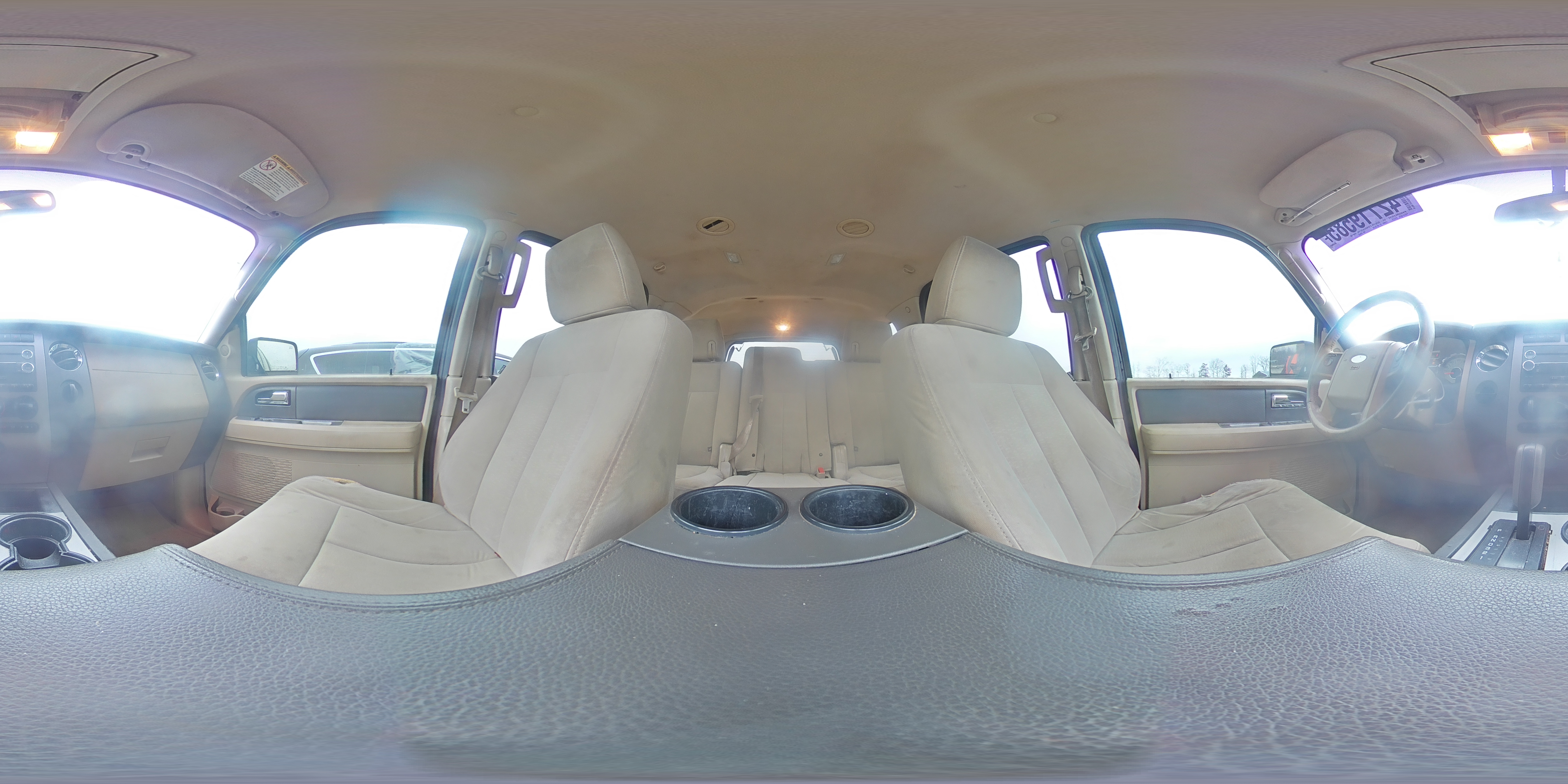 2010 Ford Expedition - Image 13