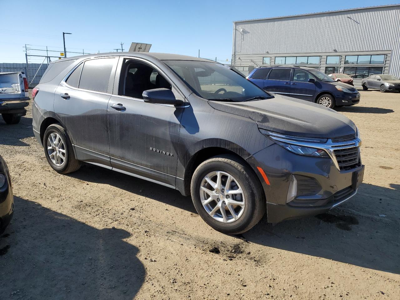 2022 Chevrolet Equinox - Image 4