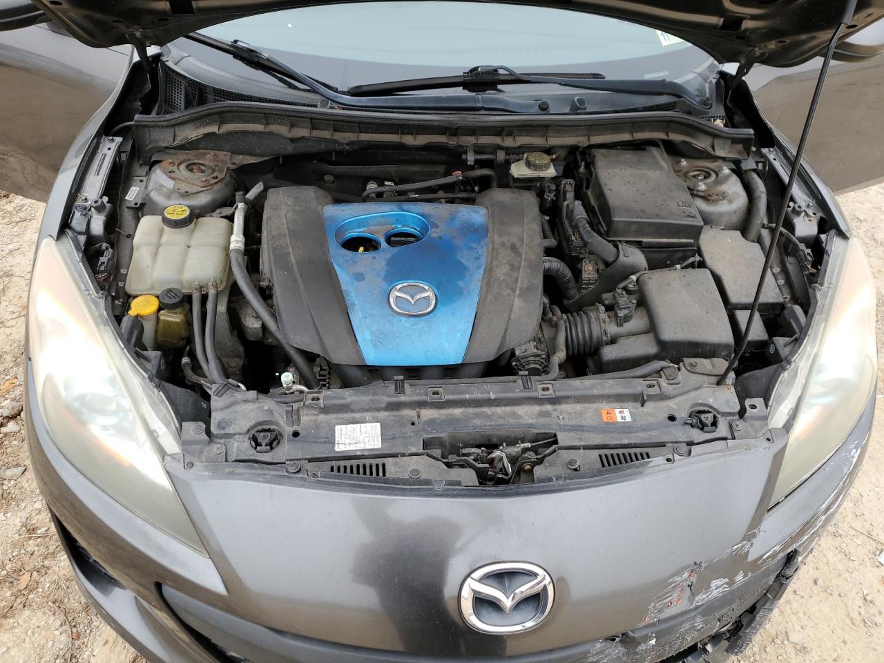 2012 Mazda 3 - Image 13