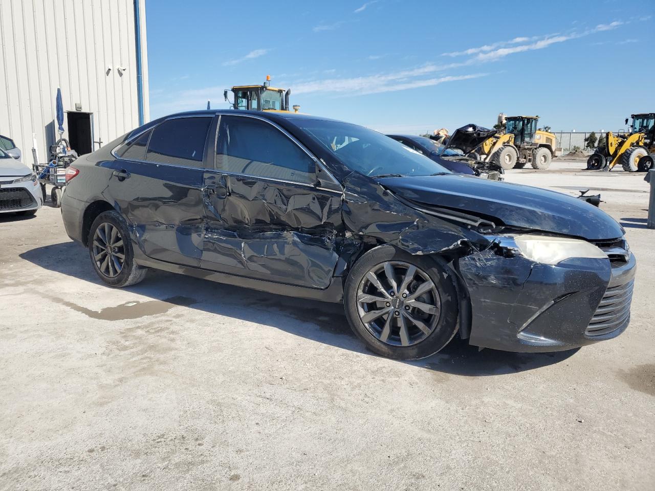 2017 Toyota Camry - Image 4