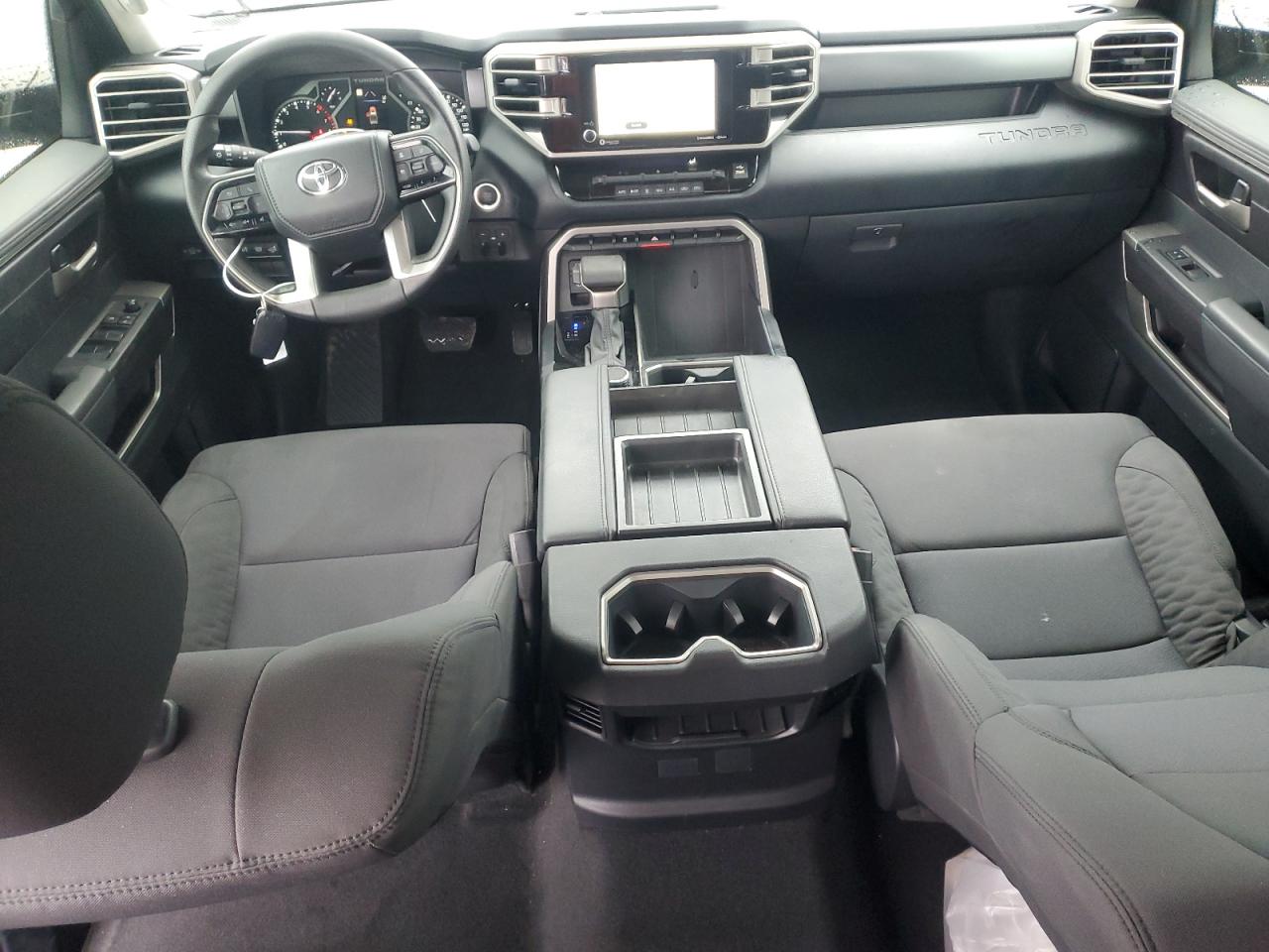 2023 Toyota Tundra - Image 8