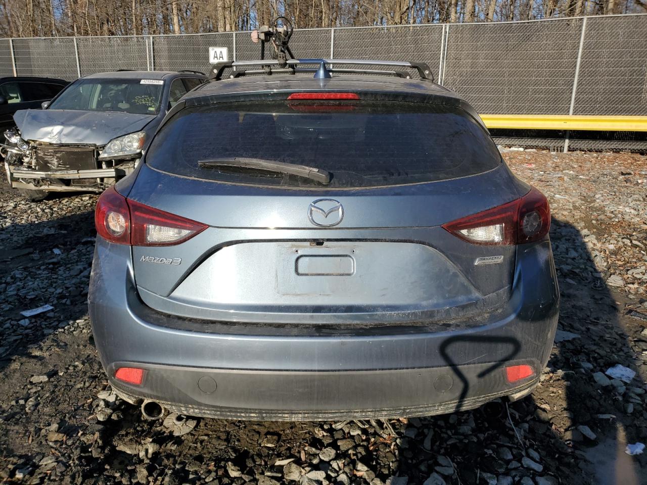 2015 Mazda 3 - Image 6